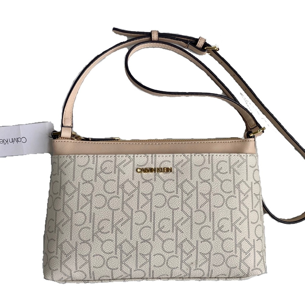 Calvin Klein Signature Crossbody Purse Small bag